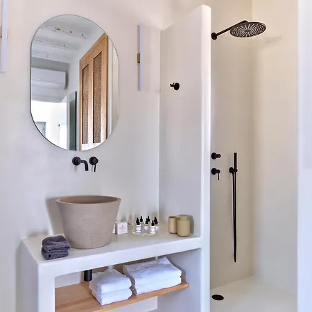 Ekos Unique Cycladic - Private Pool Villa Naousa