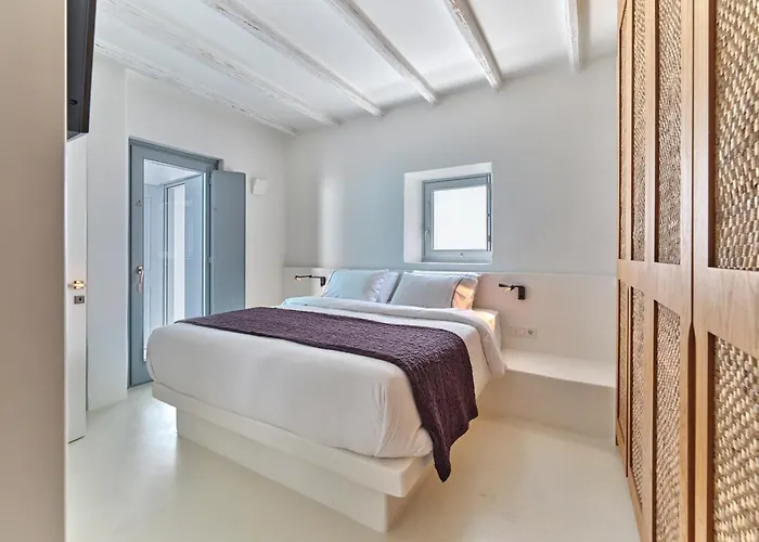 Ekos Unique Cycladic - Private Pool