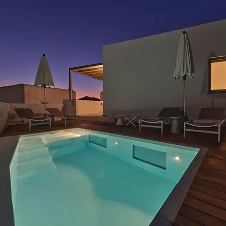Ekos Unique Cycladic - Private Pool Νάουσα